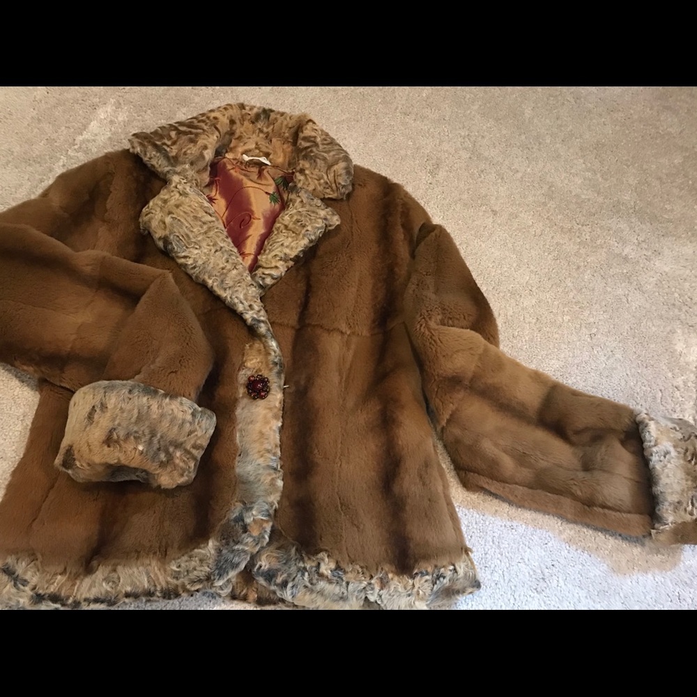 Fur jacket - Picture 6 of 8